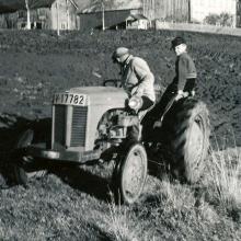 OSO Hotwater 17 1941